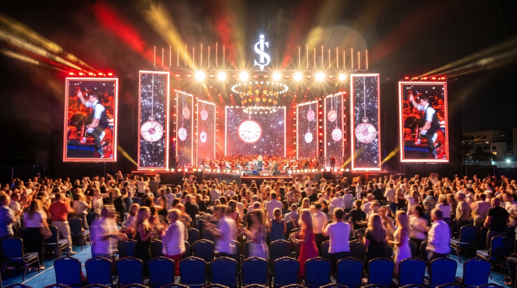 İş Bankası Symphony Stage